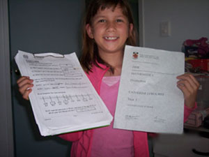 Catherine with her MathsPower Certificate.